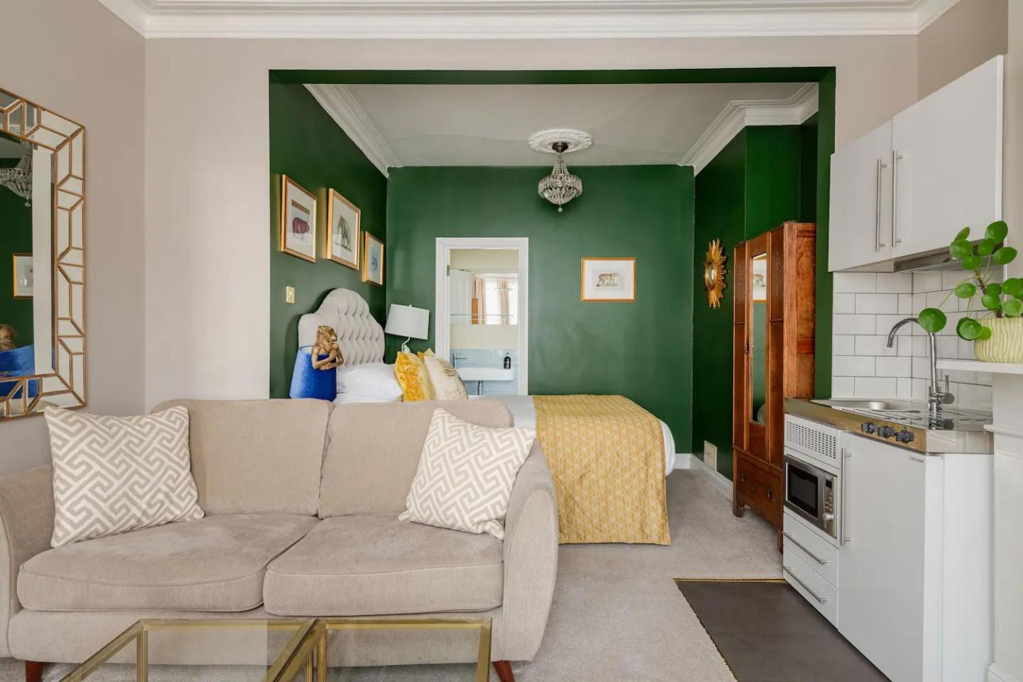 Deco Studio: King bed, kitchenette, stylish&comfortable Hove Exterior foto